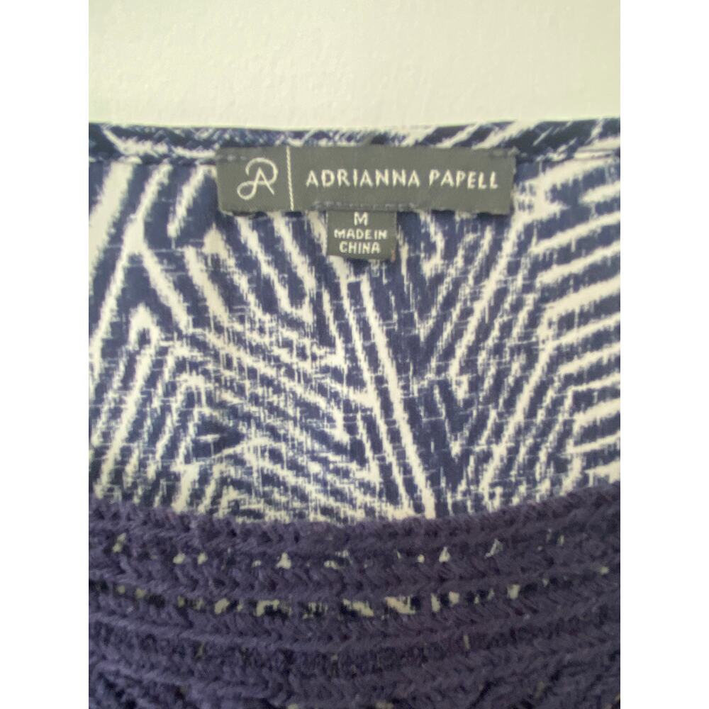 ADRIANNA PAPELL CROCHET GEOMETRIC BLOUSE SIZE SMALL NWOT - Picture 7 of 8